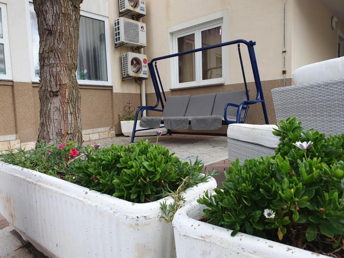 شقة Apartman Klaudijo باشْكا المظهر الخارجي الصورة