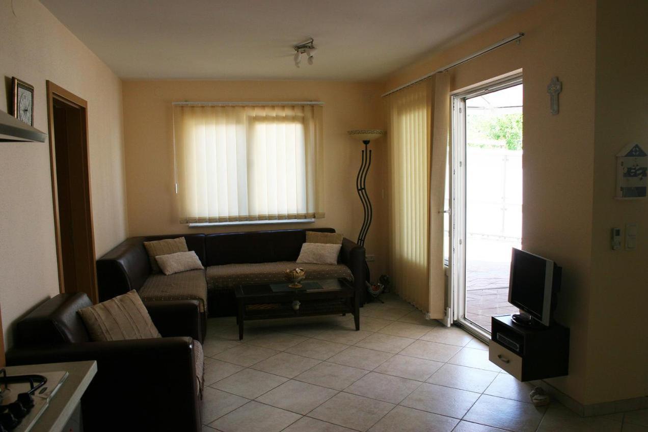 شقة Apartman Klaudijo باشْكا المظهر الخارجي الصورة